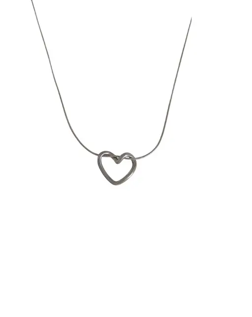 Cadena corazón entrelazado dije